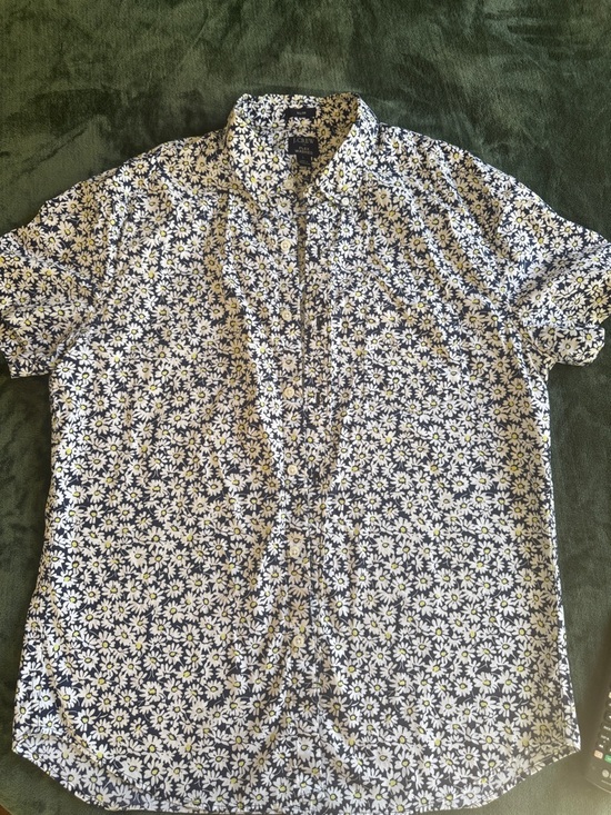 J. Crew Other - J. Crew Short-Sleeve Daisy Print Button-Down Shirt - Navy, White & Yellow